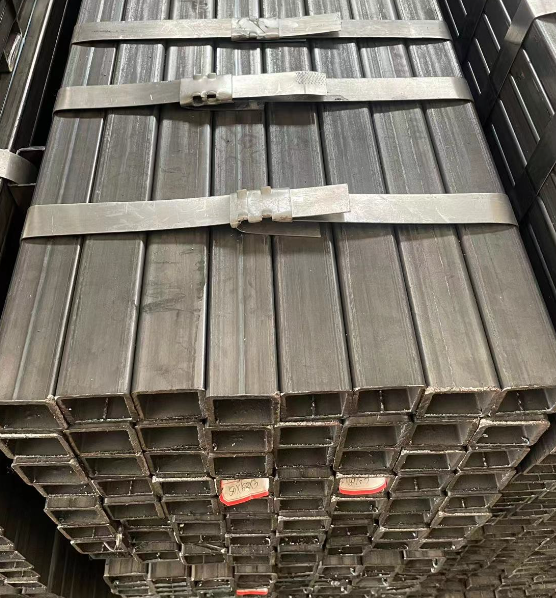 六盘水工业用梯子 镀锌管焊接梯子 铁梯子方管梯