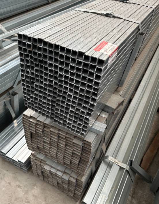 六盘水现货供应30*50*2镀锌方管50*80*3.0 20*20*1.5 20*40*2.0规格齐全